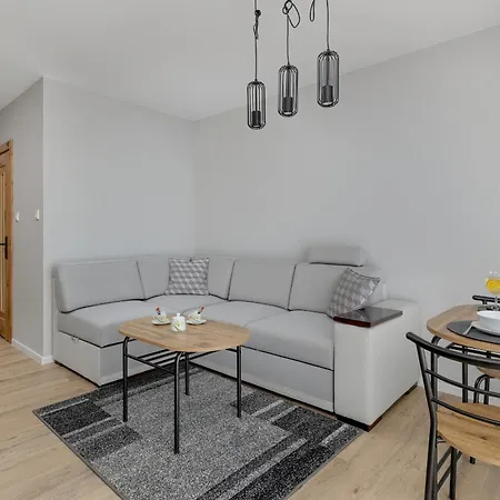 Eleganckie Basen, Fitness & Balkon By Renters Dziwnow
